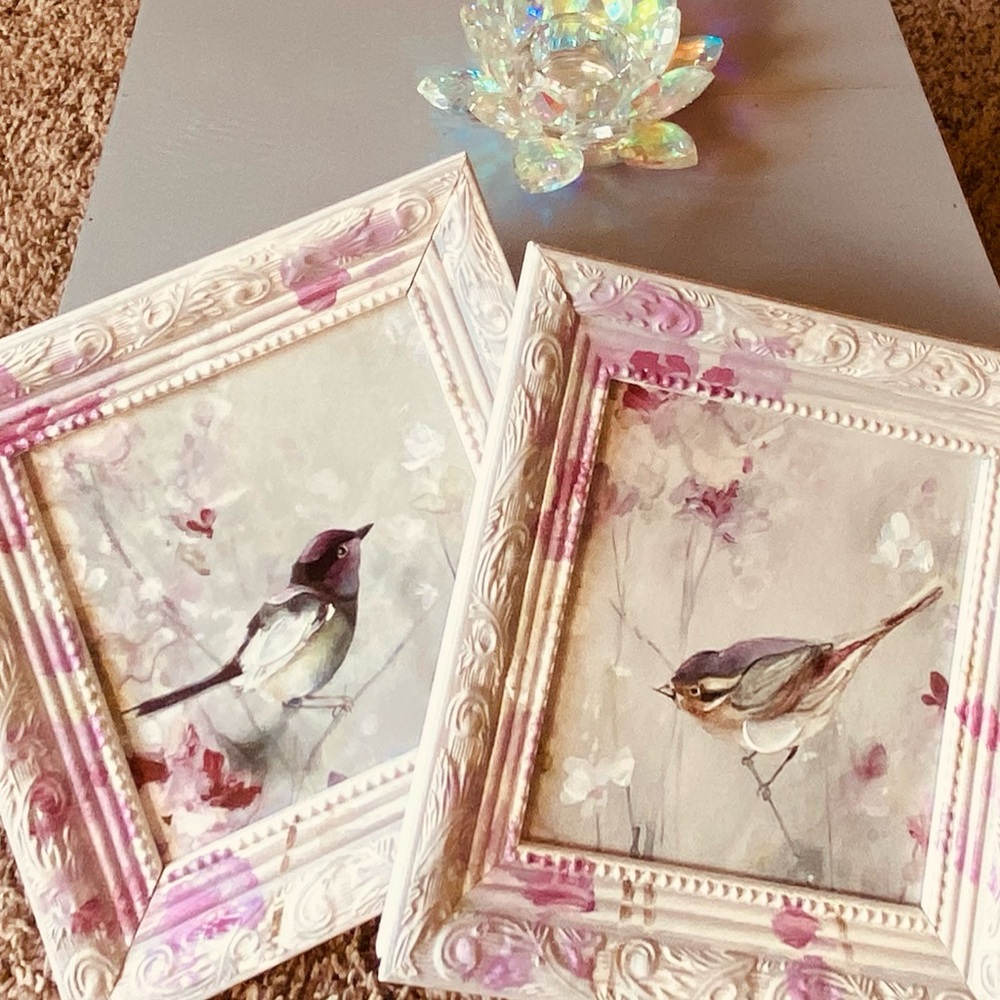 Galaxy Graphics Framed Wallhanging Set- 9x9” Pink & White Bird 3D Oil Paintings🦩 - Picture 6 of 16